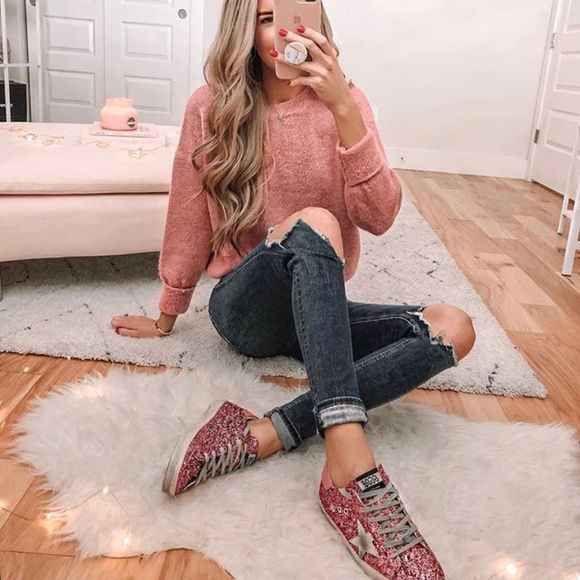 Goodnight Macaroon Sweaters - GOODNIGHT MACAROON 'STACY' FUZZY SWEATER